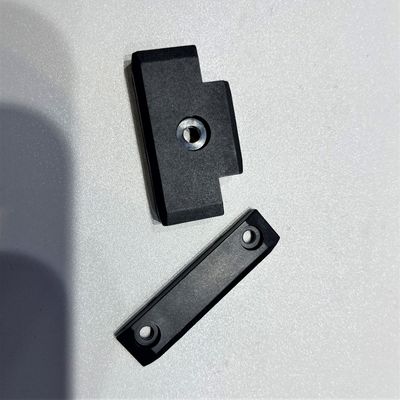 Μέρη μηχανής Krantz Stenter Τύπος K30 Στρίβοντας Pads Μαύρο Χρώμα Ανθρακονήματα Peek Standard Size